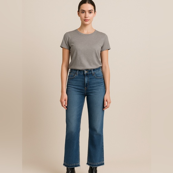 Etica High-Rise Straight Crop Jeans With Raw Hem In Medium Wash Denim SZ 31 - Picture 1 of 13